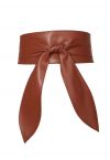 Cinturón tipo corsé con nudo anudado de piel sintética en color caramelo
