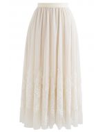 Falda de malla de tul de doble capa con encaje de borlas en color crema