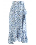 Falda con solapa asimétrica con lazo en la cintura y margaritas azules