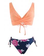 Conjunto de bikini con cordones cruzados en la parte delantera en naranja