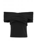 Top de manga corta con hombros descubiertos cruzados de moda en negro
