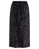 Falda lápiz adornada con lentejuelas iridiscentes en negro