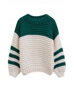 Suéter tejido a mano grueso con mangas a rayas de dos tonos en verde