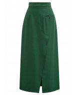 Falda con abertura delantera y bolsillo ribeteado en verde