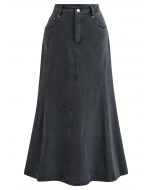 Falda vaquera con bolsillos laterales y detalle de costuras en color humo