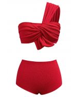 Conjunto de bikini con textura anudada de un solo hombro en rojo