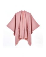 Poncho con dobladillo con flecos y bolsillos suaves Whisper en color rosa