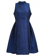 Magnífico vestido sin mangas de jacquard floral en azul real