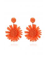 Pendientes de rafia tejidos a mano con girasoles en color naranja